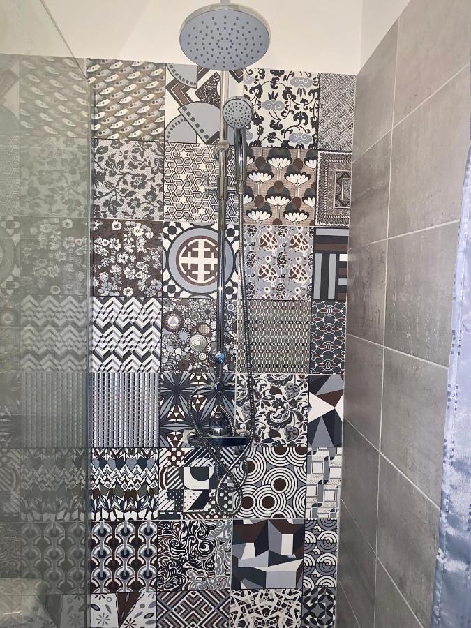 Studio Magali Tarascon Εξωτερικό φωτογραφία